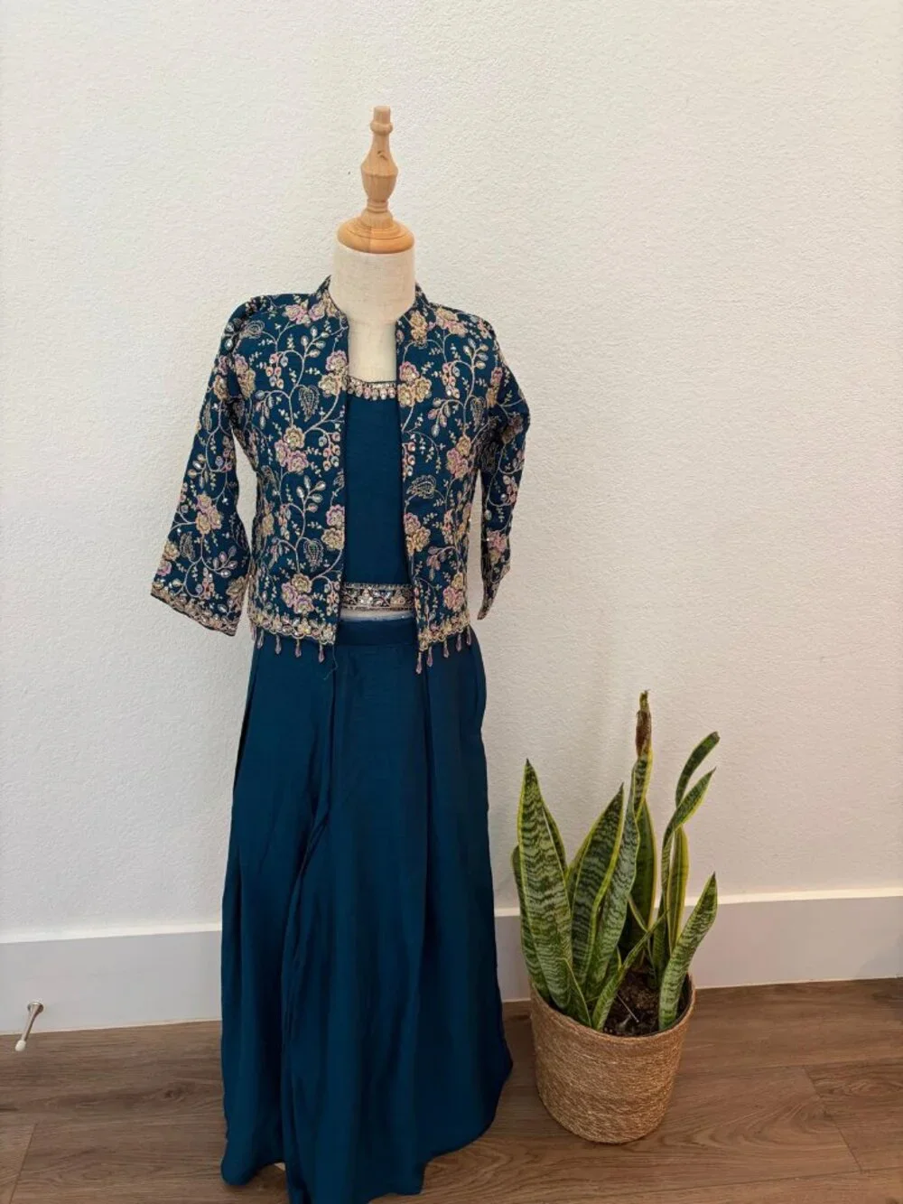 N/A beautiful elegant